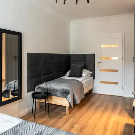 Apartment Utulny Byt S Designovou Rekonstrukci Prag