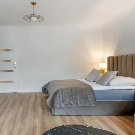 Apartman Utulny Byt S Designovou Rekonstrukci Prága