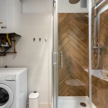 Apartman Utulny Byt S Designovou Rekonstrukci Prága