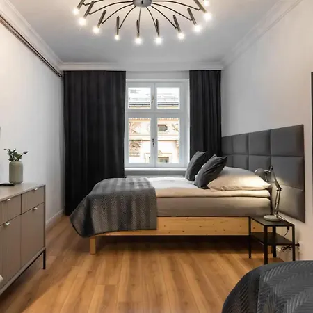 Apartman Utulny Byt S Designovou Rekonstrukci *
