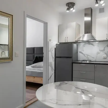 Apartman Utulny Byt S Designovou Rekonstrukci Prága